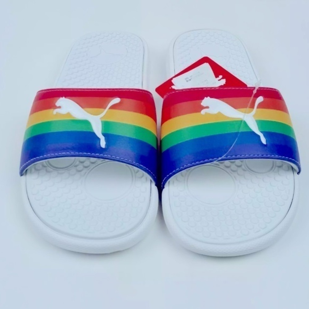 Puma Flip Flops slides sandals Sz 9 rainbow print pride